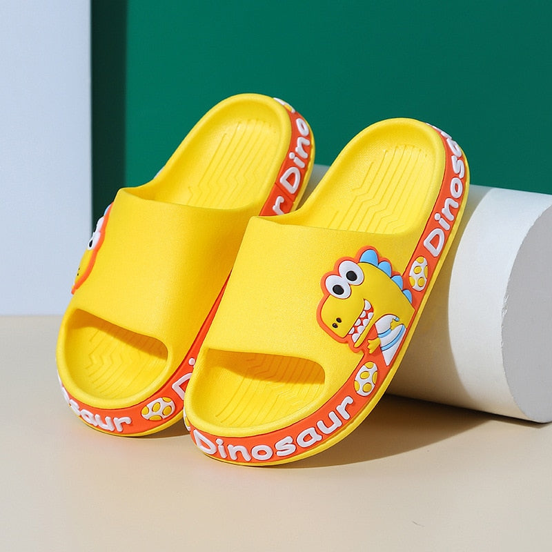 Chinelo infantil antiderrapante